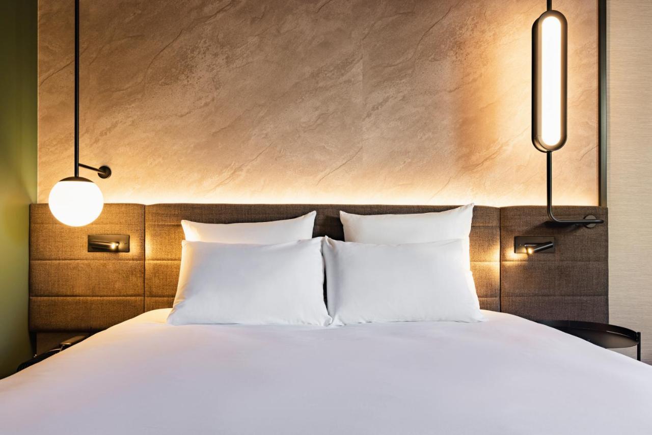 Novotel Paris Suresnes Longchamp Экстерьер фото
