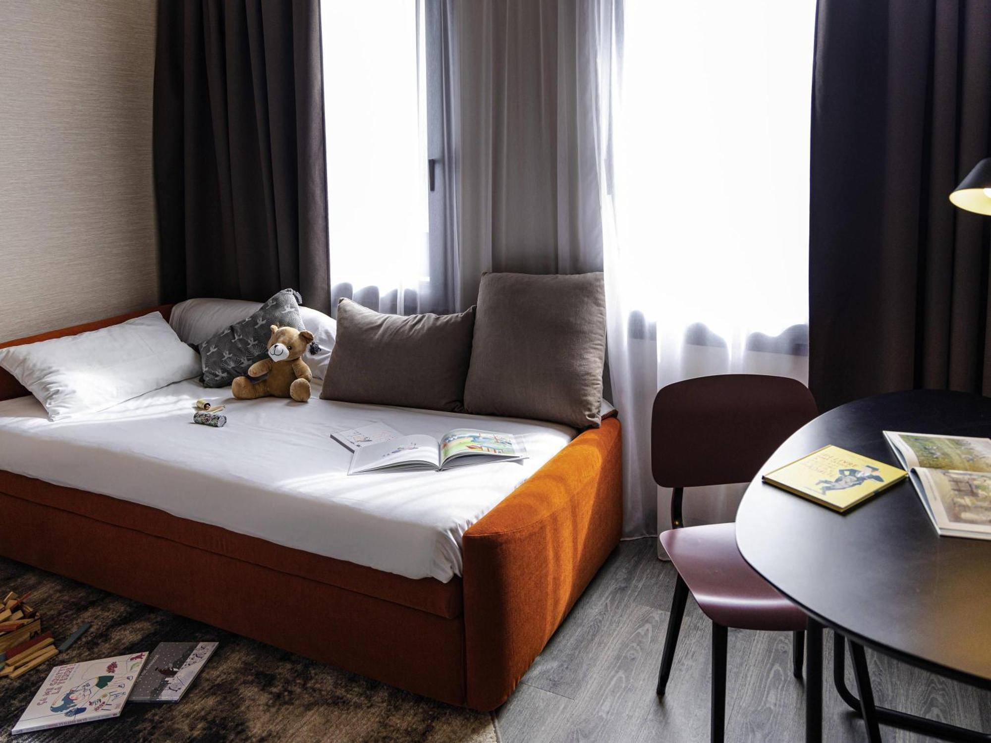 Novotel Paris Suresnes Longchamp Экстерьер фото