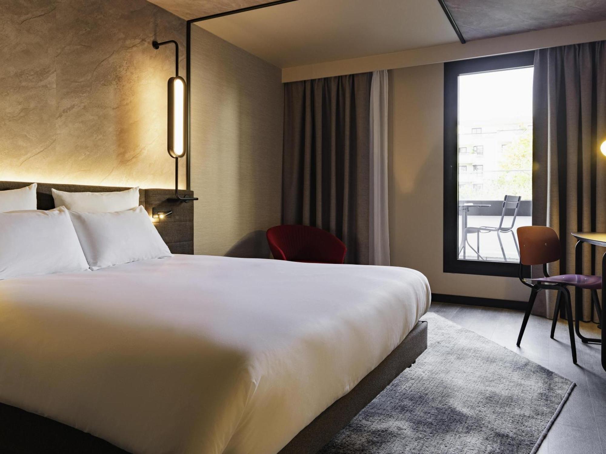 Novotel Paris Suresnes Longchamp Экстерьер фото