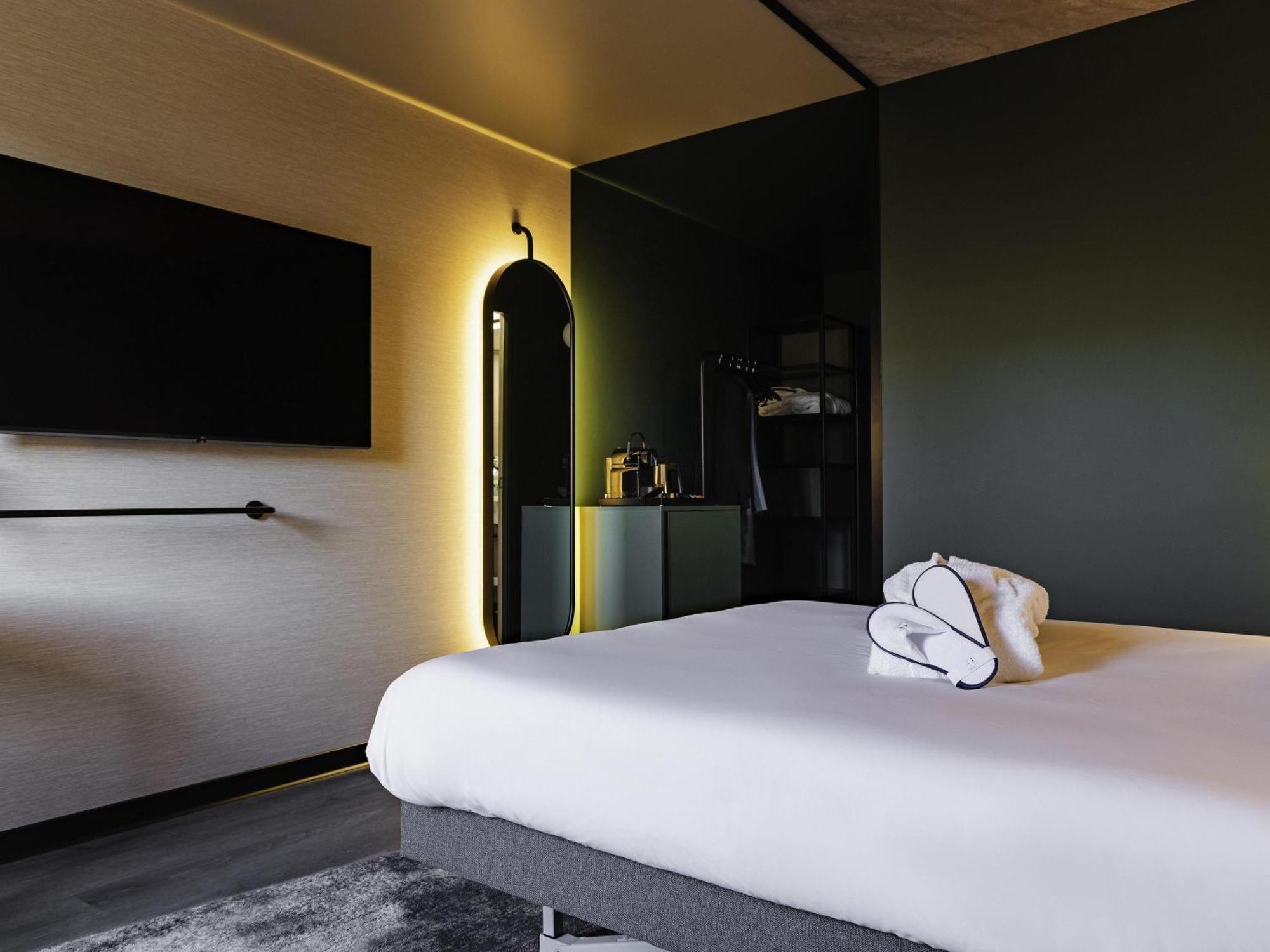 Novotel Paris Suresnes Longchamp Экстерьер фото