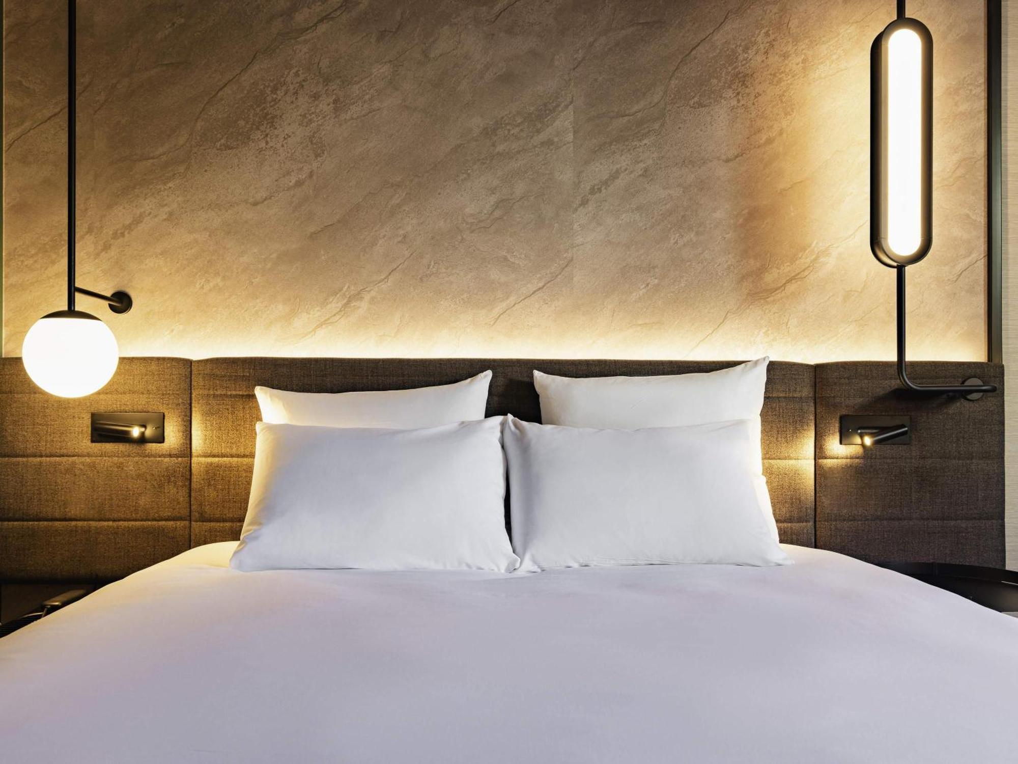 Novotel Paris Suresnes Longchamp Экстерьер фото