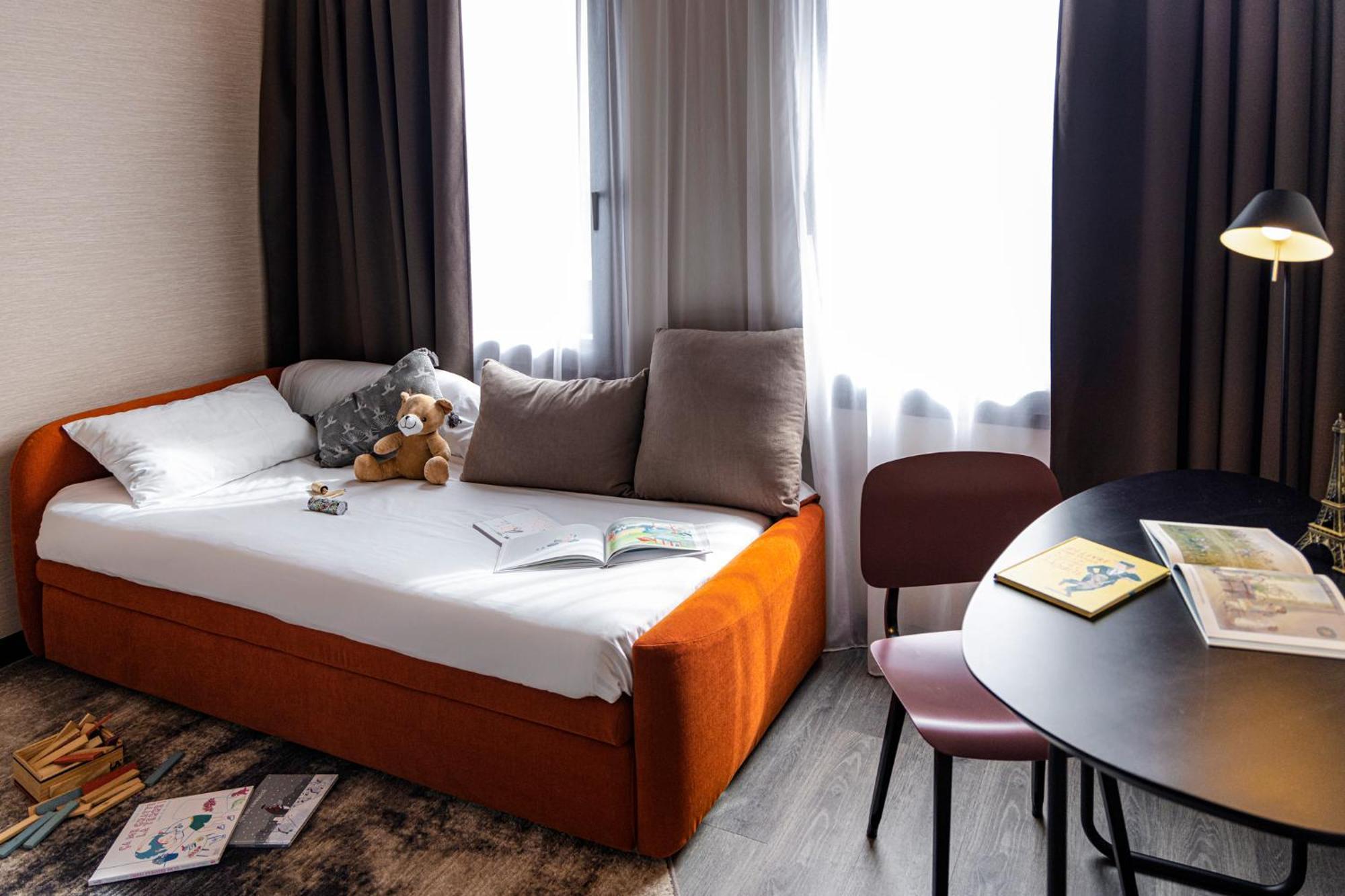 Novotel Paris Suresnes Longchamp Экстерьер фото